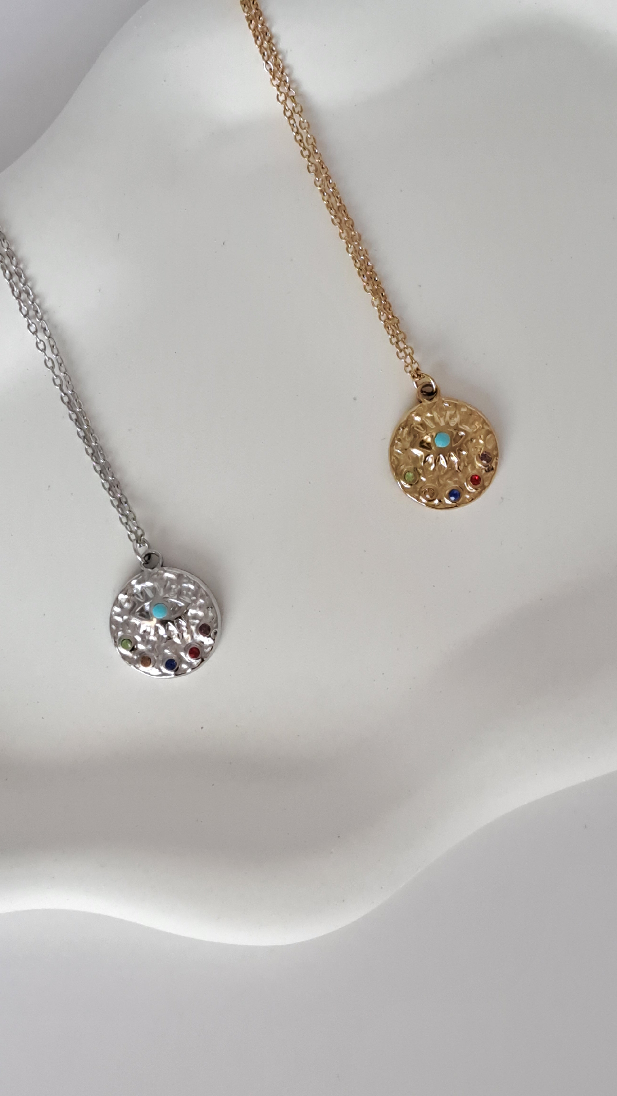 Collares