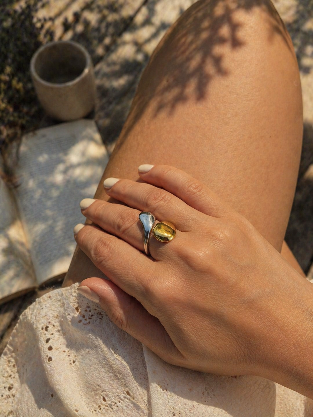 Anillo de acero inoxidable gotas bicolor