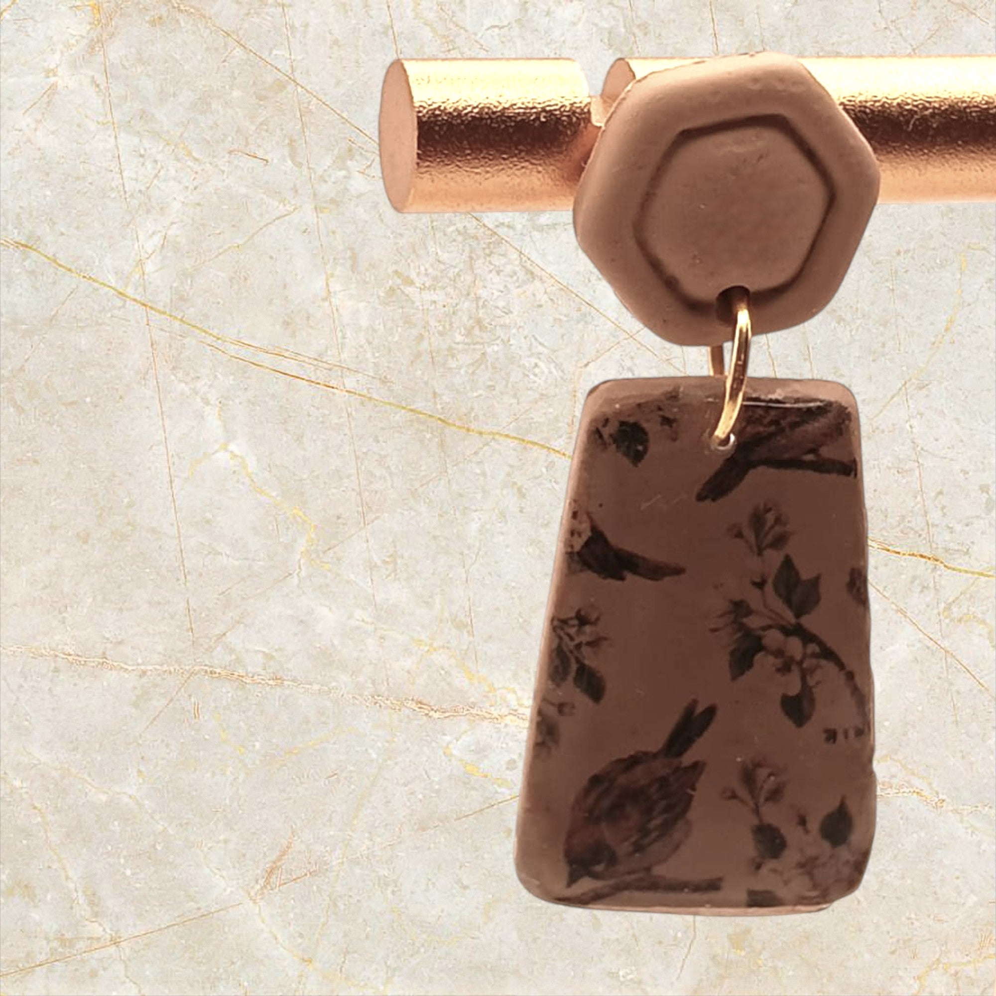 Ixe&Me I Pendientes cerámica beige con estampado pájaro vintage