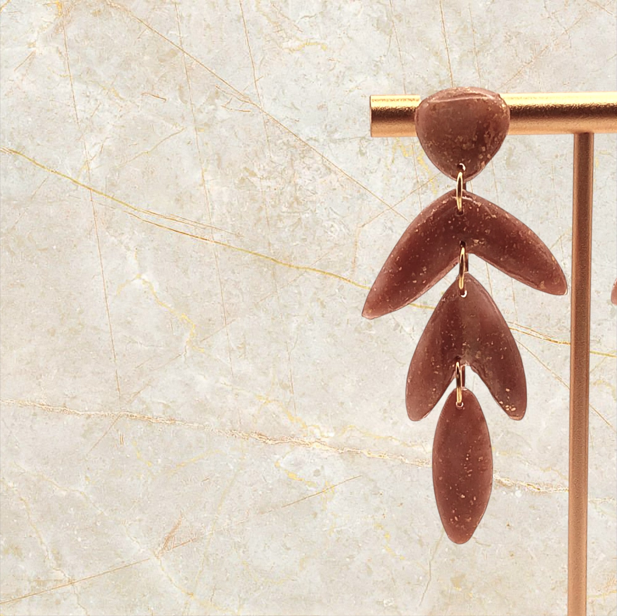 Ixe&Me I Pendientes largos hoja otoño nude y dorado